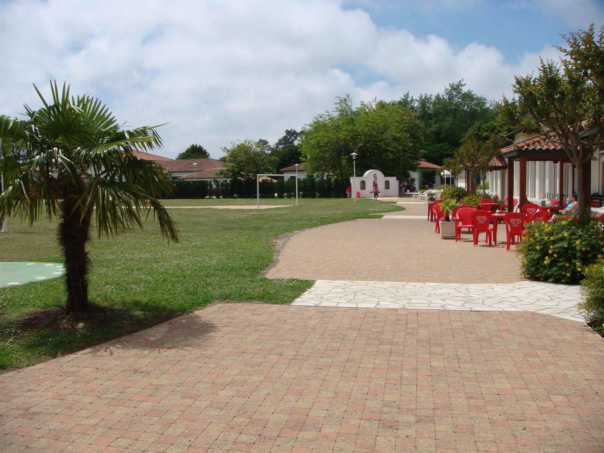 Hotel Domaine Du Pignada Boucau Zewnętrze zdjęcie